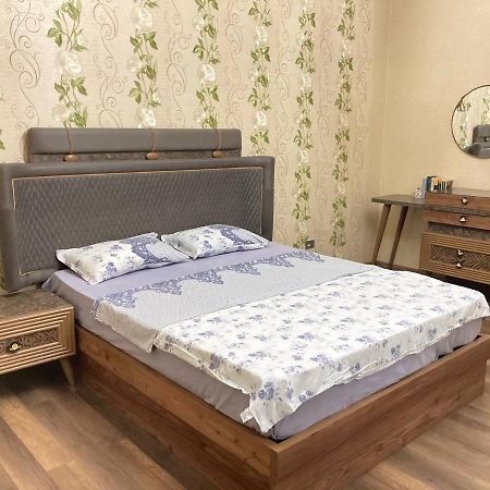 Vitali Home Pʼotʼi Esterno foto
