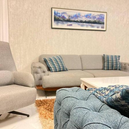 Vitali Home Pʼotʼi Esterno foto