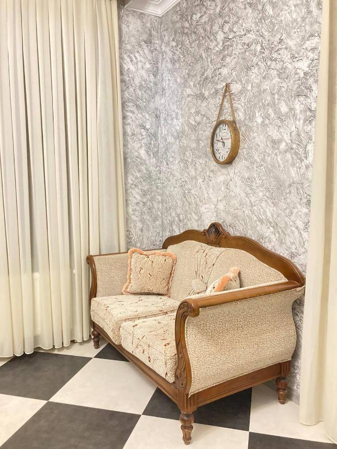 Vitali Home Pʼotʼi Esterno foto